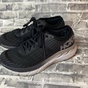 HOKA Clifton 5 sz 8
